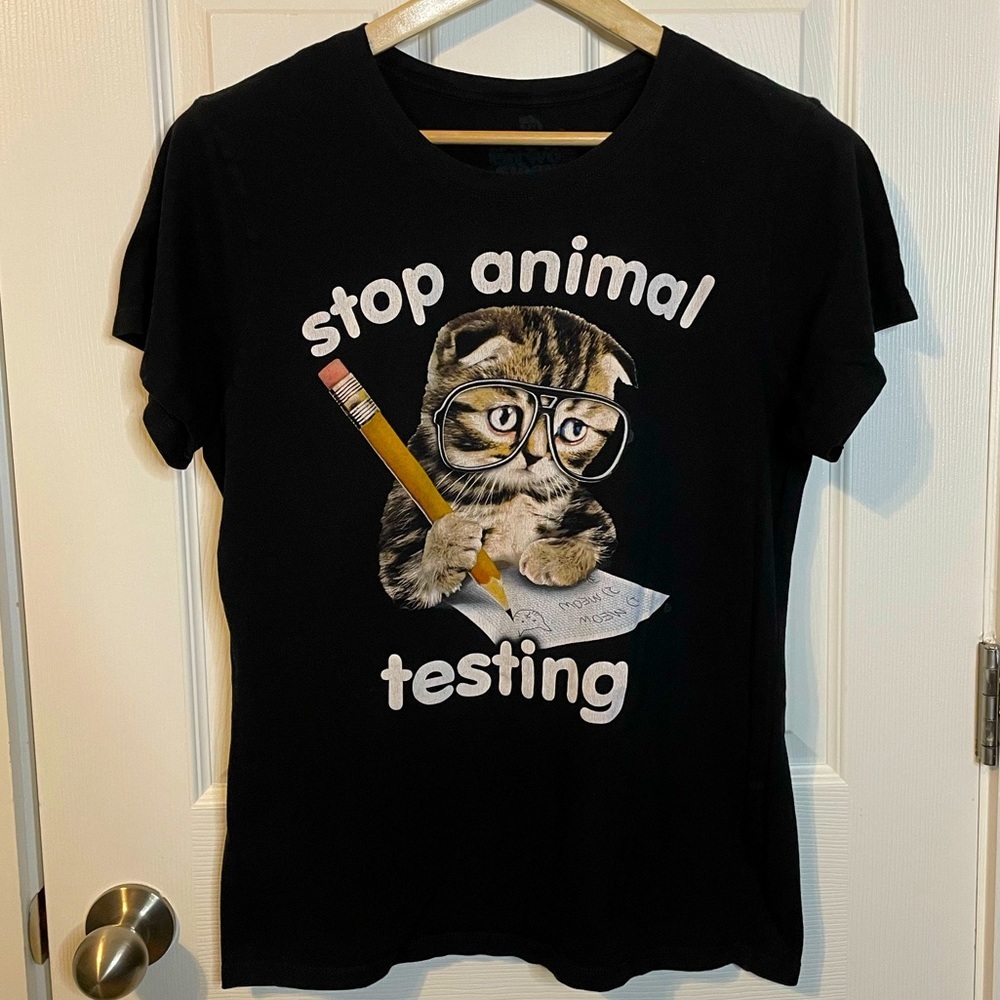 Goodie Two Sleeves black graphic fitted tee ‘Stop Animal Testing’ woman’s sz 2XL